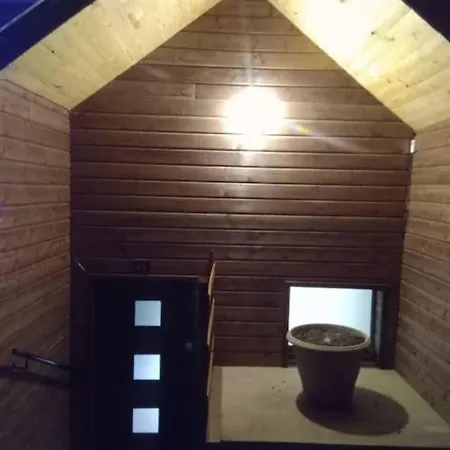 Maison Charmante St Aventin Classee 2 Etoiles *