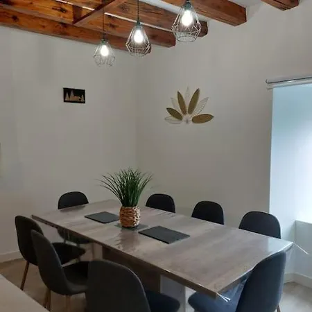 Maison Charmante St Aventin Classee 2 Etoiles *